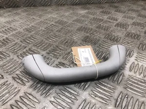 Manija de agarre MITSUBISHI L200 2.5 DI-D 2006-2014 GENUINA 7610A029HA - Imagen 1 de 3