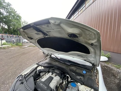 Used Hood fits: 2012 Audi A6 Sdn Grade A - Image 1 of 4