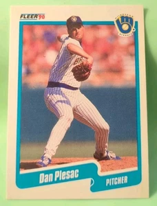 1990 Fleer - Dan Plesac #334 - Milwaukee Brewers - Picture 1 of 2