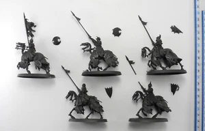 5 BLACK KNIGHTS (1 damaged) Undead Soulblight Gravelords Army Age of Sigmar 56 - Picture 1 of 5