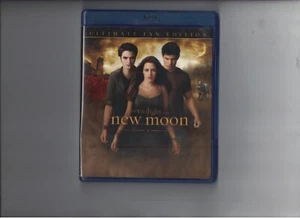 The Twilight Saga: New Moon Blu-ray Ultimate Fan Edition - Picture 1 of 1