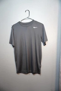 Camiseta Nike Dri-fit Para Hombres Negra Plateada Swoosh Manga Corta Camisa Talla Mediana - Imagen 1 de 6