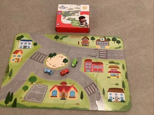 CAROUSEL Wooden City Cars Roads Signs 15 Piece Play Set in Box - Picture 1 of 12