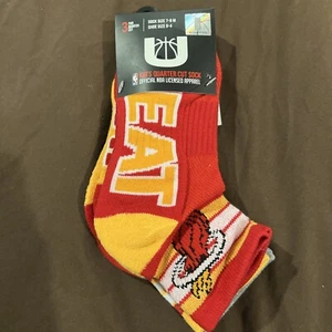 NBA Miami Heat Kid’s 3 Pair Quarter Cut Socks Shoe Size 9-4 M Red/yellow/Gray - Picture 1 of 4