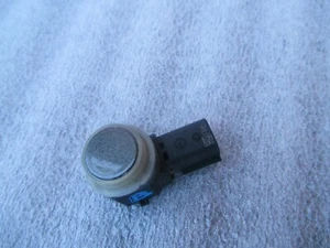 2019 Ford  Bumper  Parking PDC Object Sensor OEM GT4T-15K859-AAW  - Bild 1 von 7