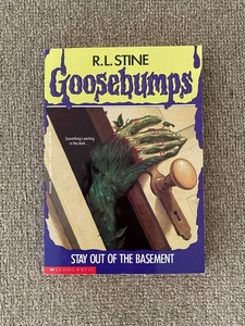 Like New Unnumbered 2nd print Goosebumps #2 Stay Out of the Basement ~ RL Stine - Picture 1 of 16