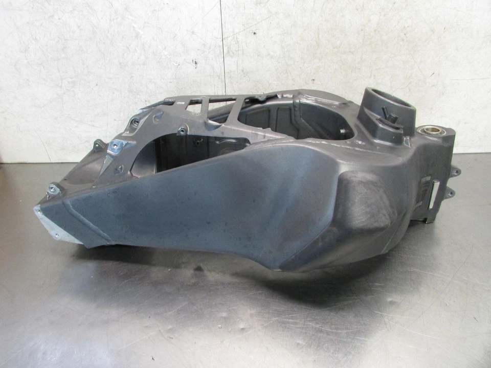 224 G BUELL ULYSSES XB12 2006 QUADRO FABRICANTE DE EQUIPAMENTO ORIGINAL CHASSI TANQUE DE COMBUSTÍVEL GASOLINA RECONSTRUÍVEL - Imagem 1 de 4