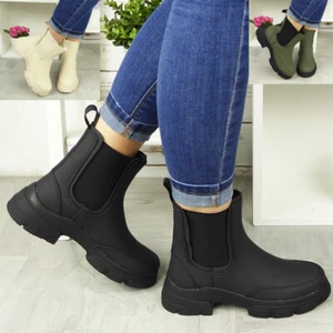 Ankle Chelsea Boots Shoes Ladies Platform Pull Ons Winter Comfy Chunky Heel Size - Picture 1 of 22