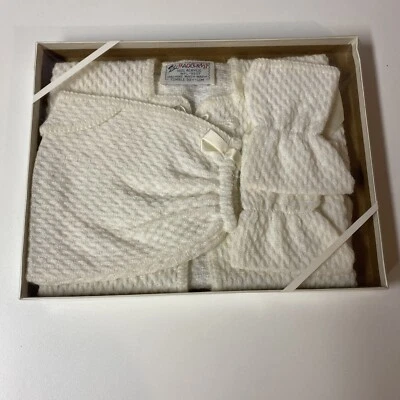 Vintage Cradle Knit Infant Baby Sweater Hat Bootie Set Hand Made Off White NIB - Image 1 of 4