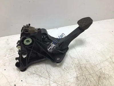 Pedal embrague VOLKSWAGEN Caddy Cargo MKV 5q2721059 Foto 1 de 4