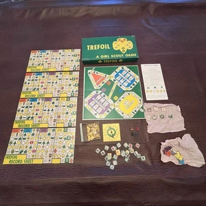 Juego de mesa trébol Girl Scouts vintage años 60 recuerdos de exploración juguete escaso - Imagen 1 de 16