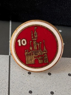 Disneyland 10 Years Service Cast Pin ~ Sleeping Beauty Castle 10k GF Not Jostens - Image 1 of 3