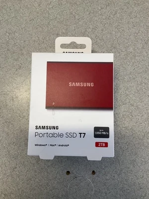 Unidad de estado sólido portátil Samsung 2 TB T7 - rojo metálico Foto 1 de 4