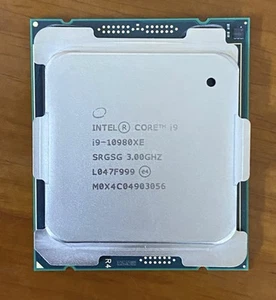 Intel Core i9-10980xe LGA2066 16C/32T CPU für ASUS ROG Rampage VI Extreme X299 - Bild 1 von 2