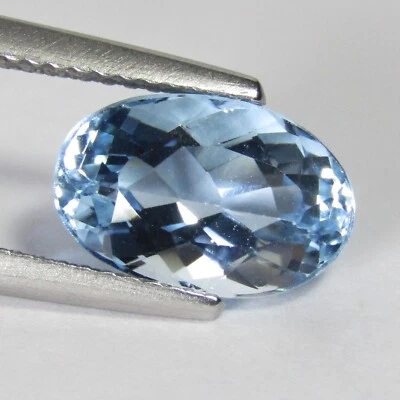 3.06Cts Natural Ravishing  Unheated Aquamarine 11x7.2x6.2mm Oval Brazil Gemstone - Image 1 of 4