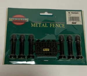 Vintage Metal Custom Design Christmas Village Fencing - Picture 1 of 4