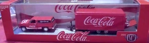 M2 Machines Coca Cola 1973 Chevy Cheyenne 10 & 1957 Chevy Sedan Delivery Gasser - Bild 1 von 4