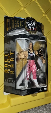 WWE Classic Superstars Bret Hitman Hart Figure New 2004 Cover