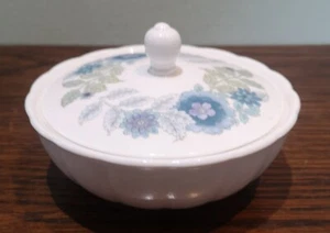 Vintage Wedgwood Clementine große Deckel Schmuck Bonbon Schale Fine Bone China - Bild 1 von 8
