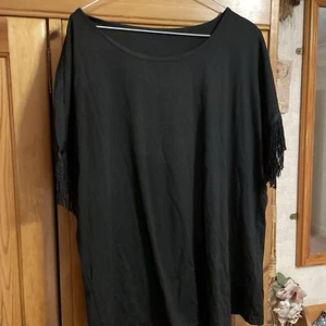 Shein Black T-shirt 2XL With Fringe Sleeves - Picture 1 of 4