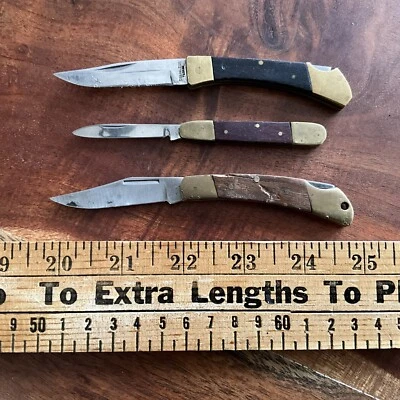 NAVAJA DE BOLSILLO PLEGABLE VINTAGE JAWS 701 / MANGO DE MADERA Y LATÓN Y 2 Importaciones Foto 1 de 3