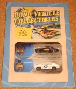 James Bond Fahrzeug Sammlerstücke - Paul Brent Adams - 2017 Softcover Buch - Bild 1 von 2