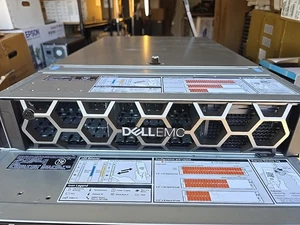 Dell PowerEdge R740 2x Gold 6134 3,20 GHz / 384 Go / 2x 750 W sans caddy - Photo 1/9