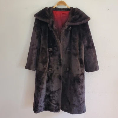 Vintage 70s Mid Length Black Faux Fur Coat 14 Union Made Festival Mob Wife Retro - Image 1 of 4