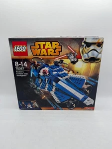 LEGO Star Wars: Anakin's Custom Jedi Starfighter (75087) - Picture 1 of 5