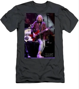 New Shirt For Tom Petty Fans! Sz XL Black Tshirt. Nice! - Picture 1 of 4