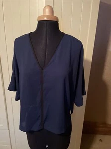 PARAPHRASE Navy Blue Chiffon Short Sleeve Oversized Ladies V Neck Top Size 8 - Picture 1 of 9