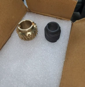 steel and broze worm gear set for van norman 777 - Foto 1 di 1