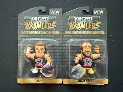 Figuras de acción de lucha libre de vinilo AEW / PWT Micro Brawlers (exclusivo de caja) Foto 1 de 2
