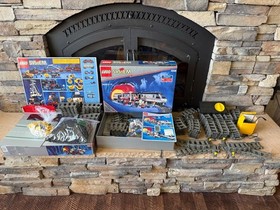 Electric Lego Trains, Track, Regulator. 4558+4565+4548+multiple 4513,4520,4515 