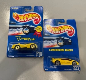 1991 Mattel Hot Wheels Dodge Viper RT/10 #210 & Lamborghini Diablo #227 Yellow - Picture 1 of 5