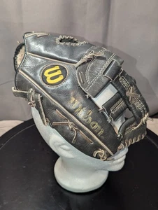 Guante de béisbol Wilson modelo 2930 negro y dorado en muy buena condición - Imagen 1 de 8