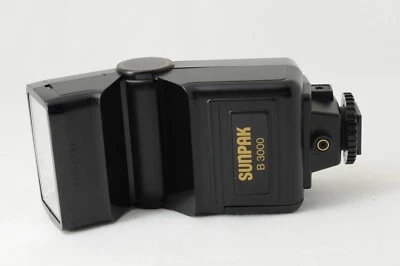 [Exc+ Tested] Sunpak B3000 Shoe Mount Flash From Japan - Image 1 of 4