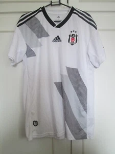 Besiktas 2019-2020 Home Football Shirt Size medium /56606 - Picture 1 of 2