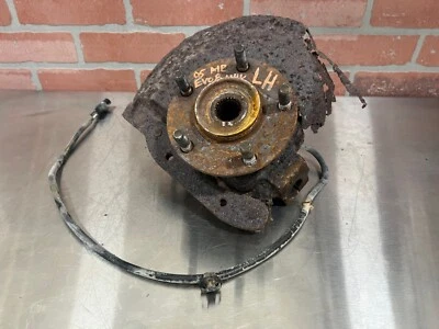 Шпиндель ступицы со стороны водителя передняя 03–06 Mitsubishi Lancer Evolution 8 9 Evo 8 - Изображение 1 из 4