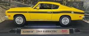 Road Signature 1969 Plymouth BARRACUDA 383 1/18 Yellow- w/stand - Picture 1 of 9