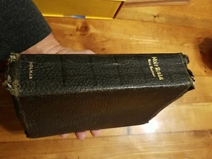 Holman KJV Genuine Leather 1942 Red Letter Bible Classic Look With References  - Picture 1 of 9