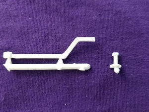 Kenworth W-925 AUXILIARY SHIFT LINKAGE & MOUNT from AMT 1:25 Model Kit - Picture 1 of 9