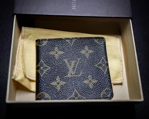 Louis Vuitton Marco Men's Monogram Bifold Wallet - Preloved Full Inclusions - Picture 1 of 9
