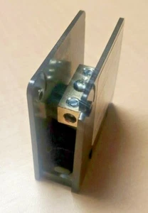 Ferraz Shawmut MPDB62101 Open-Style Power Distribution Block - Picture 1 of 4
