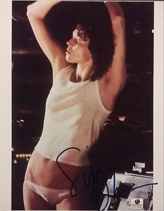 Sigourney Weaver signiert 8x10 COA GAI - Bild 1 von 2