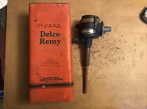 1937-49 Pontiac 6 Cylinder Distributor NOS Delco - Picture 1 of 5