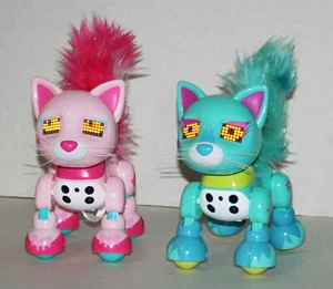 Zoomer Meowzies 2016 Rosa CHIC & Teal Lux Gattino Interattivo Robot Giocattoli Funziona - Foto 1 di 5