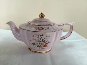Sadler Tea Pot Pink Oval Lamp Shape With Multiple Floral Design - Picture 1 of 9