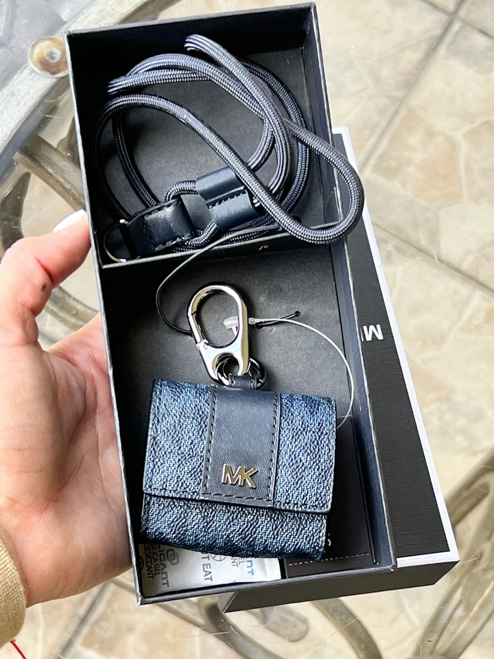 Michael Kors Hombre Mujer Airpod Estuche Unisex Almirante Cordón Viene Con Caja MK Foto 1 de 4