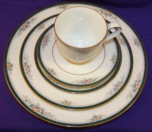 5 PC PLACE SETTING NORITAKE BONE CHINA LANDON 4111 DINNERWARE FLORAL GOLD TRIM - Picture 1 of 9
